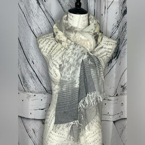 NWT Asian Eye Hampton Scarf/Shawl